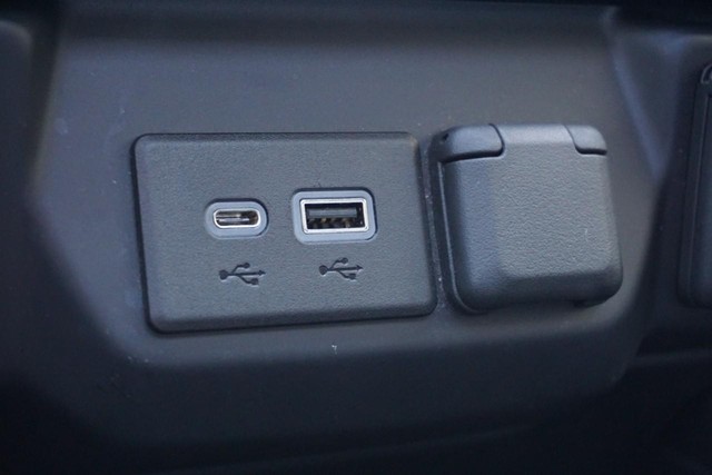 2021 Chevrolet Silverado 1500 4WD LT Trail Boss Crew Cab image 42