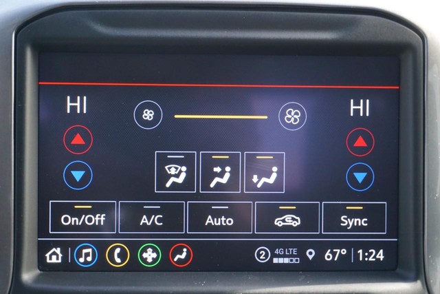 2021 Chevrolet Silverado 1500 4WD LT Trail Boss Crew Cab image 46