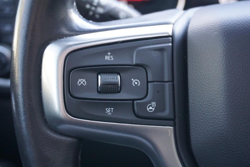 Chevrolet Silverado 1500 Vehicle Full-screen Gallery Image 37