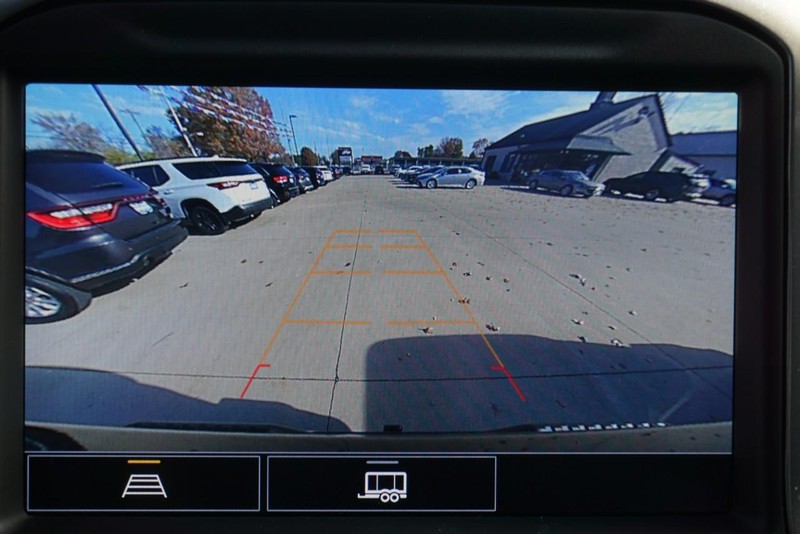 Chevrolet Silverado 1500 Vehicle Full-screen Gallery Image 48