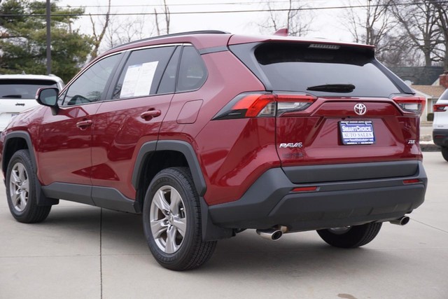 2024 Toyota RAV4 XLE FWD image 05