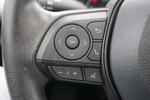 2024 Toyota RAV4 XLE FWD image 36