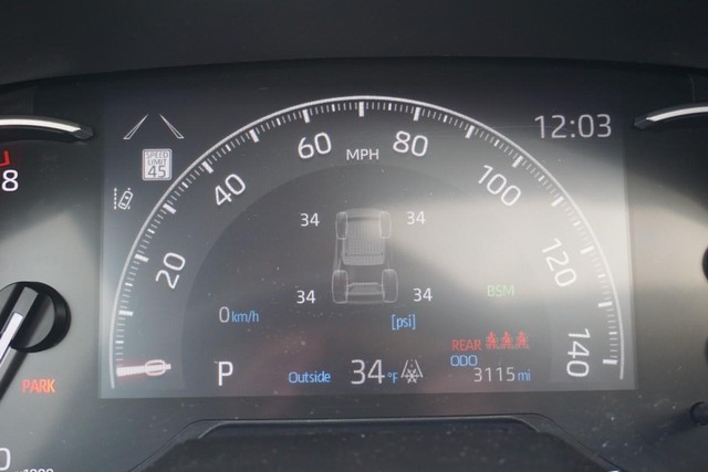 2024 Toyota RAV4 XLE FWD image 38