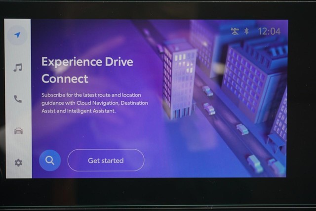 2024 Toyota RAV4 XLE FWD image 45