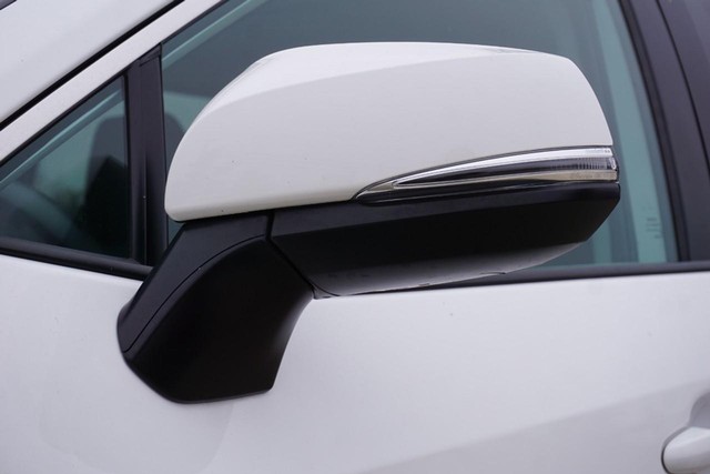 2024 Toyota RAV4 XLE FWD image 12