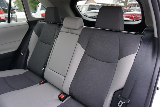2024 Toyota RAV4 XLE FWD image 25