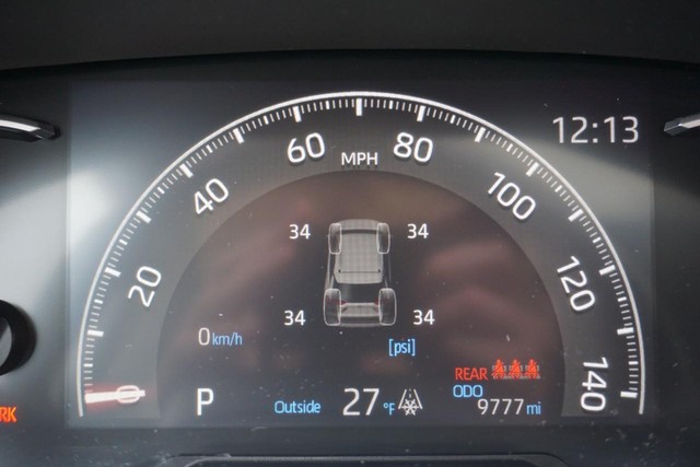 2024 Toyota RAV4 XLE FWD image 37