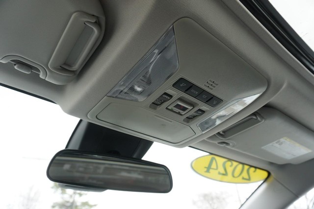 2024 Toyota RAV4 XLE FWD image 49