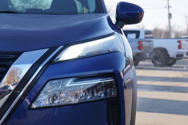 2023 Nissan Rogue SV Premium FWD image 10