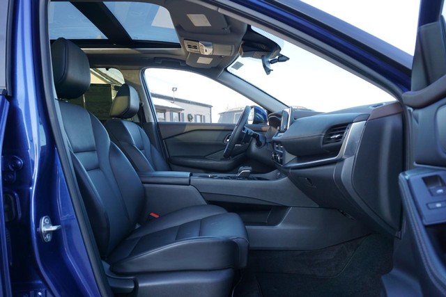 2023 Nissan Rogue SV Premium FWD image 28