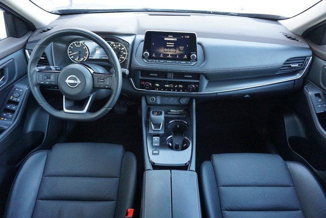 2023 Nissan Rogue SV Premium FWD image 30