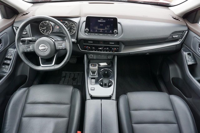 2023 Nissan Rogue SV Premium FWD image 30