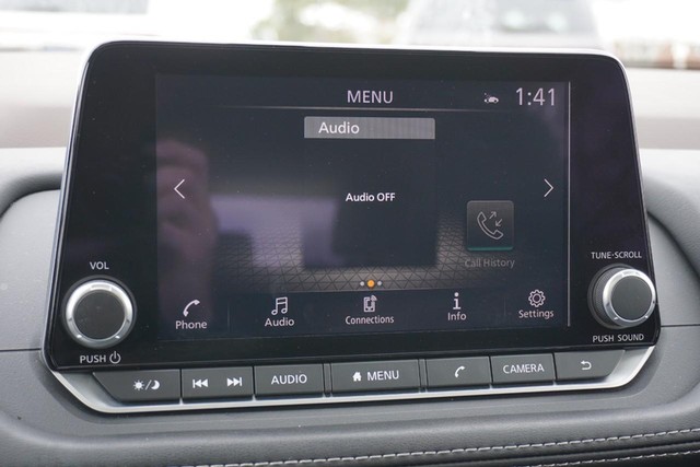 2023 Nissan Rogue SV Premium FWD image 40