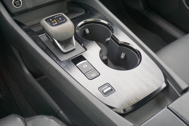 2023 Nissan Rogue SV Premium FWD image 44