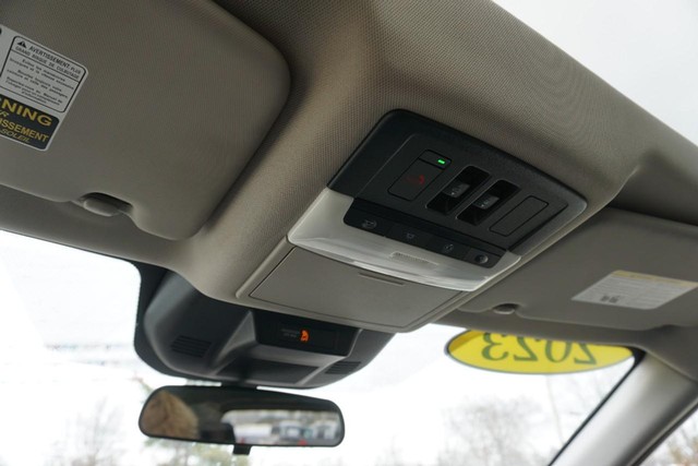 2023 Nissan Rogue SV Premium FWD image 50