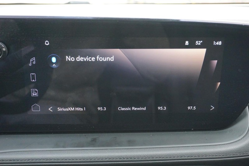 Buick Encore GX Vehicle Full-screen Gallery Image 43