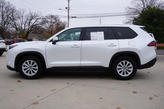 2025 Toyota Grand Highlander XLE FWD image 06