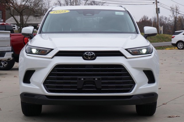 2025 Toyota Grand Highlander XLE FWD image 08