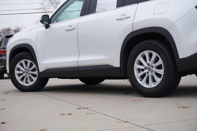 2025 Toyota Grand Highlander XLE FWD image 12