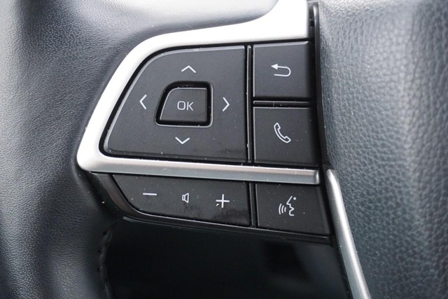 2025 Toyota Grand Highlander XLE FWD image 37