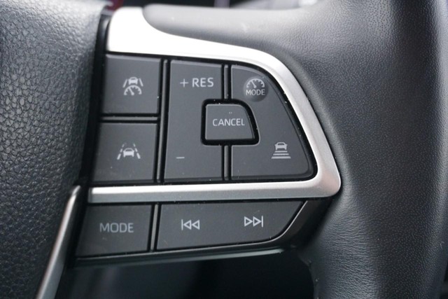 2025 Toyota Grand Highlander XLE FWD image 38