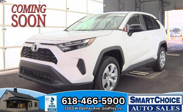 2025 Toyota RAV4 LE FWD image 01