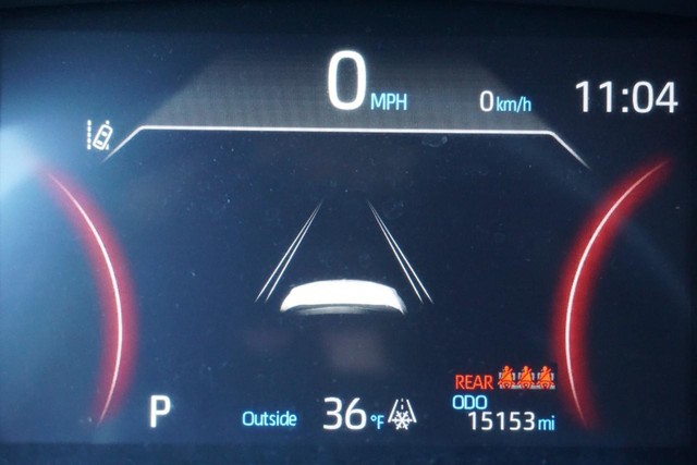 2025 Toyota RAV4 LE FWD image 36