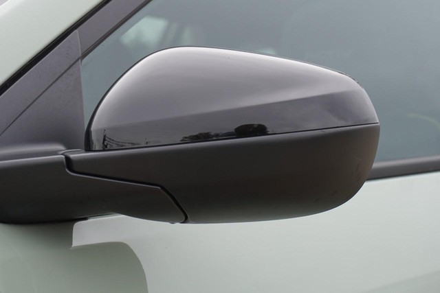 2025 Chevrolet Trax ACTIV image 12