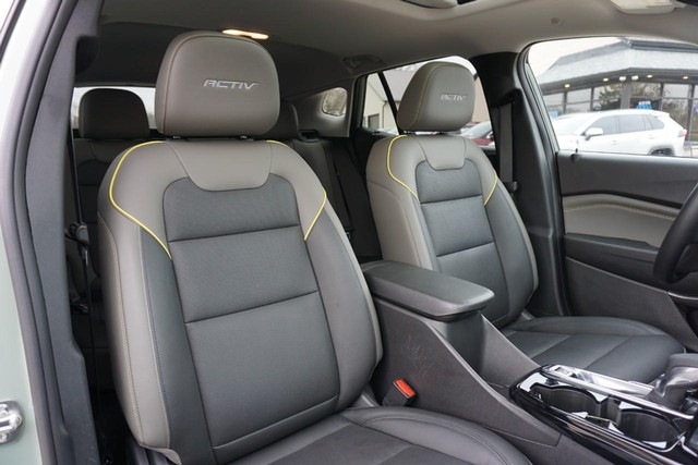 2025 Chevrolet Trax ACTIV image 32