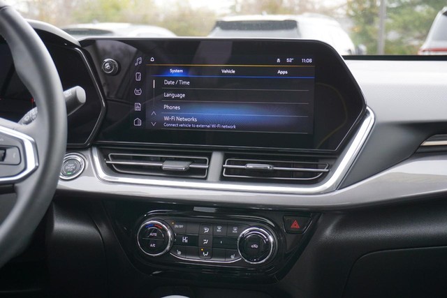 2025 Chevrolet Trax ACTIV image 36