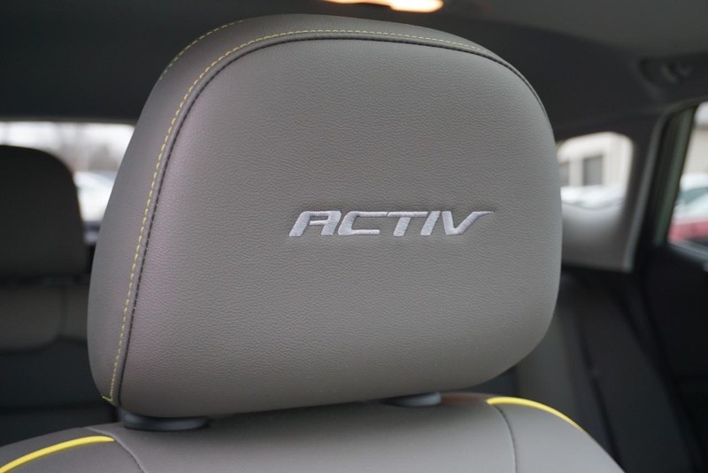 Chevrolet Trax Vehicle Full-screen Gallery Image 33