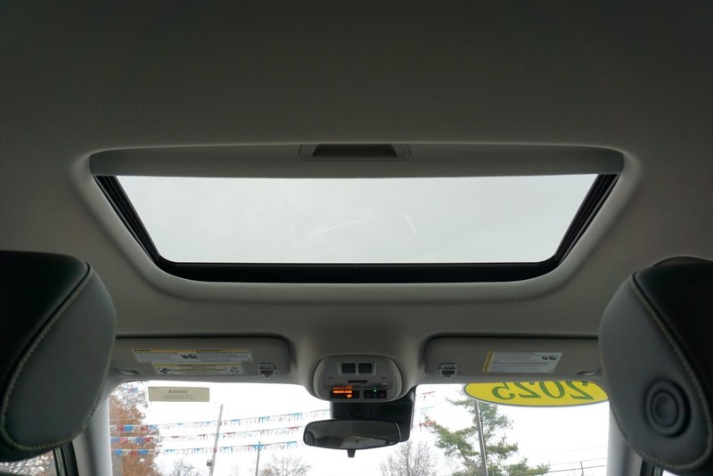 Chevrolet Trax Vehicle Full-screen Gallery Image 37