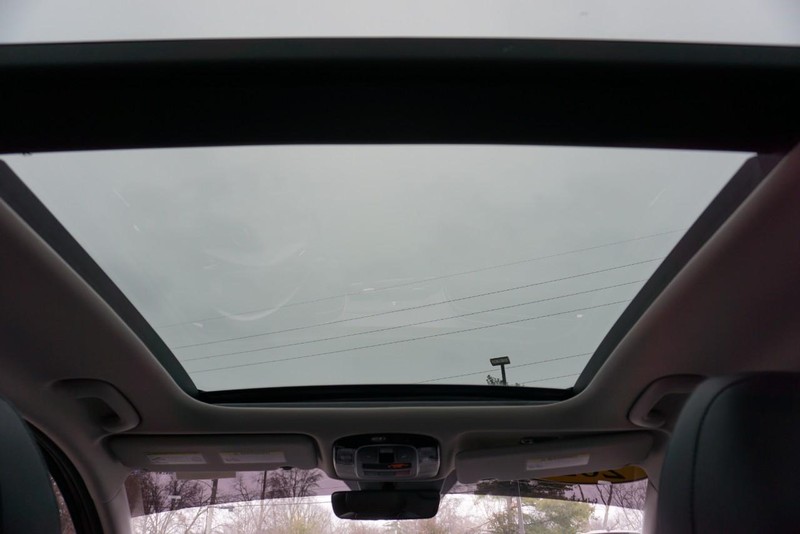 Hyundai Tucson Vehicle Full-screen Gallery Image 35