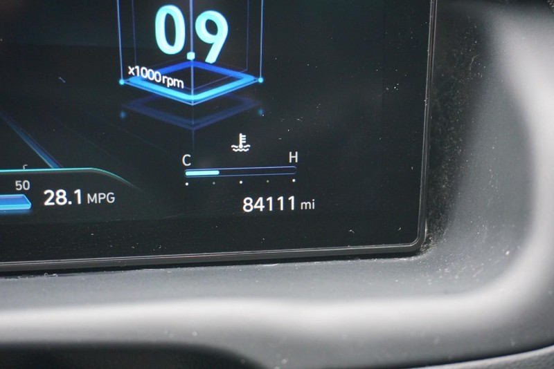 Hyundai Tucson Vehicle Full-screen Gallery Image 38