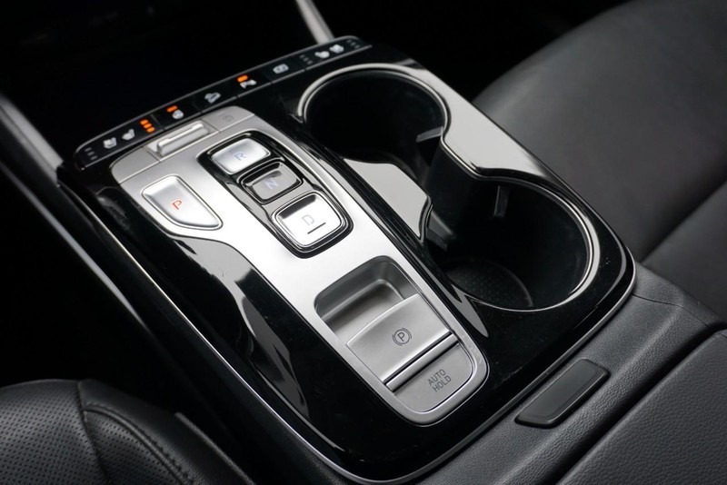 Hyundai Tucson Vehicle Full-screen Gallery Image 48