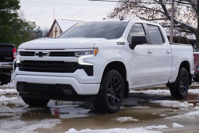 2023 Chevrolet Silverado 1500 4WD RST Crew Cab image 07