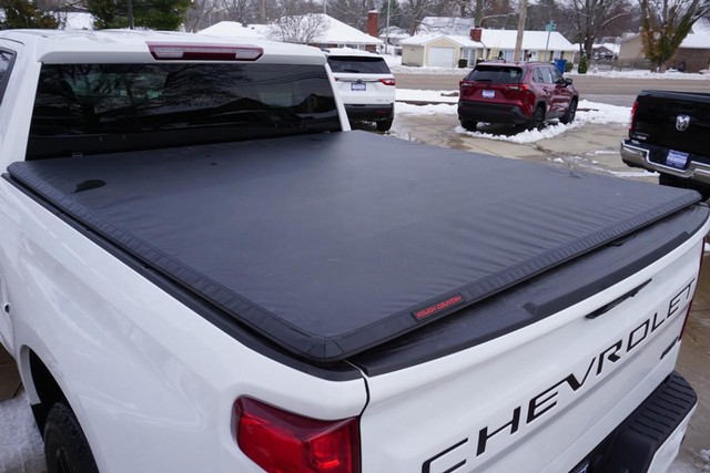 2023 Chevrolet Silverado 1500 4WD RST Crew Cab image 17