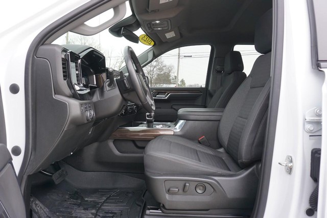 2023 Chevrolet Silverado 1500 4WD RST Crew Cab image 24