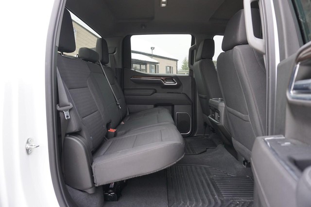 2023 Chevrolet Silverado 1500 4WD RST Crew Cab image 29