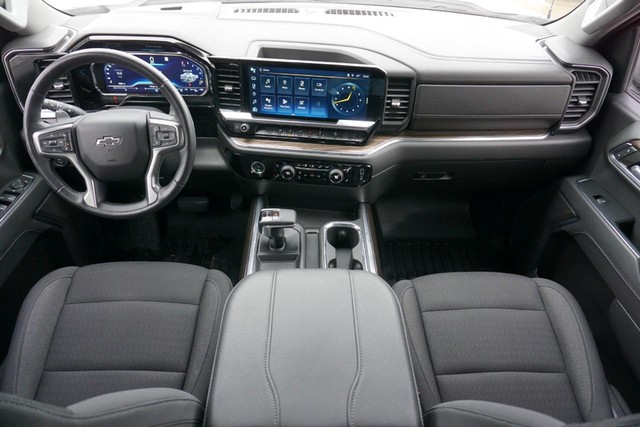 2023 Chevrolet Silverado 1500 4WD RST Crew Cab image 33