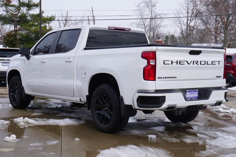 Chevrolet Silverado 1500 Vehicle Full-screen Gallery Image 05
