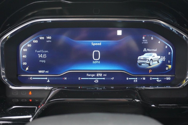 Chevrolet Silverado 1500 Vehicle Full-screen Gallery Image 41