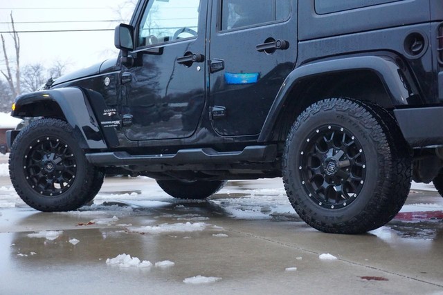 2018 Jeep Wrangler JK Unlimited Sahara 4x4 image 16