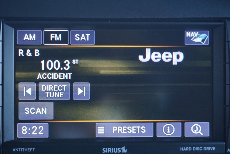 Jeep Wrangler JK Unlimited Vehicle Full-screen Gallery Image 48