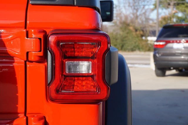 2024 Jeep Wrangler Sport S image 19