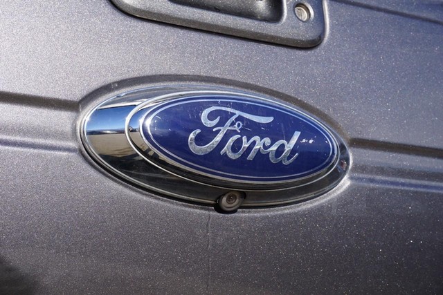 2011 Ford F-150 4WD FX4 SuperCrew image 23