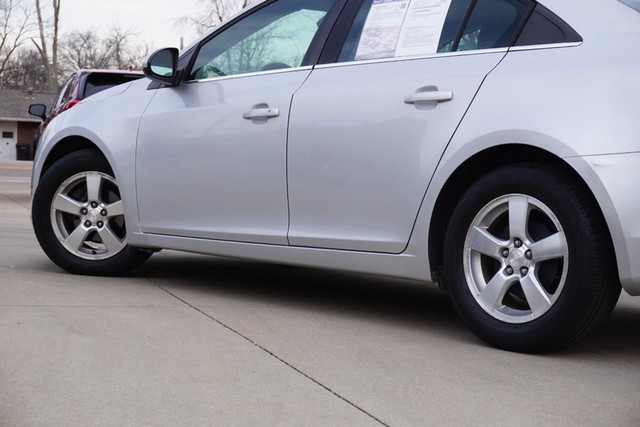 2012 Chevrolet Cruze LT w/1FL image 13