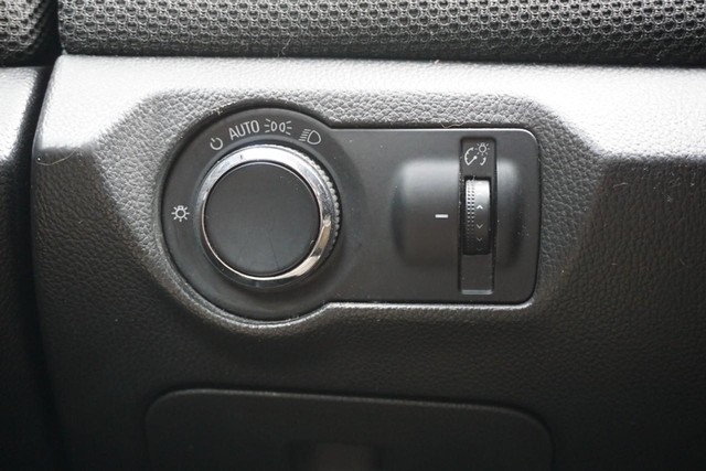 2012 Chevrolet Cruze LT w/1FL image 34