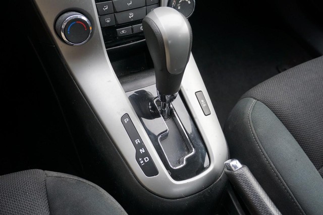 2012 Chevrolet Cruze LT w/1FL image 41