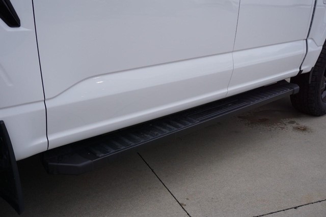 2023 Ford F-150 4WD XLT SuperCrew image 15